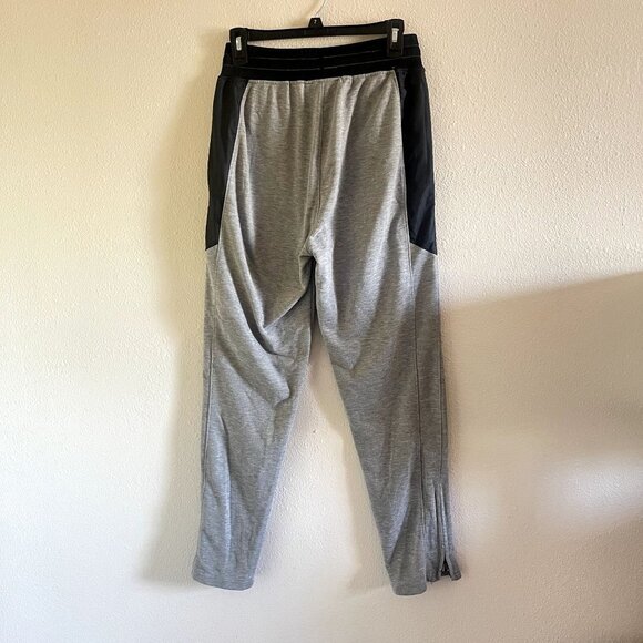 Under Armour Men Winners Circle Q4 Cargo Pant True Gray Heather Size medium - Picture 5 of 6
